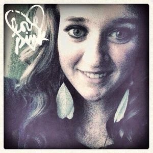 Meet your Posher, Erin